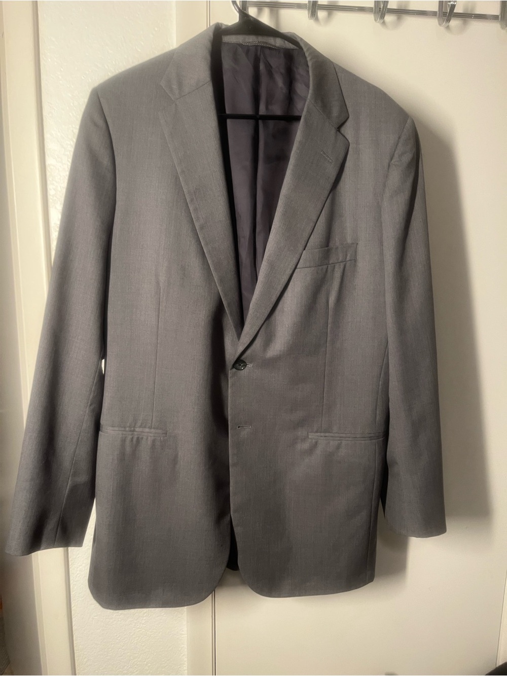 Executive Collection Classic Men's Gray Single-Breasted Blazer 42R